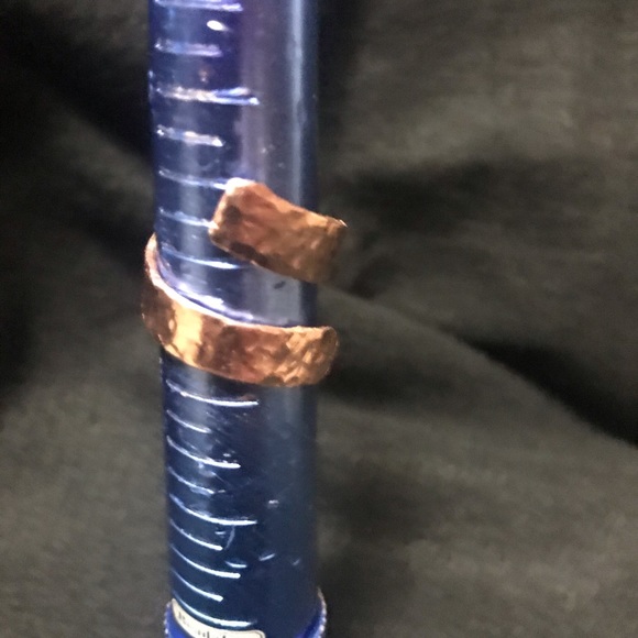 HAMMERED COPPER RING - Picture 4 of 4